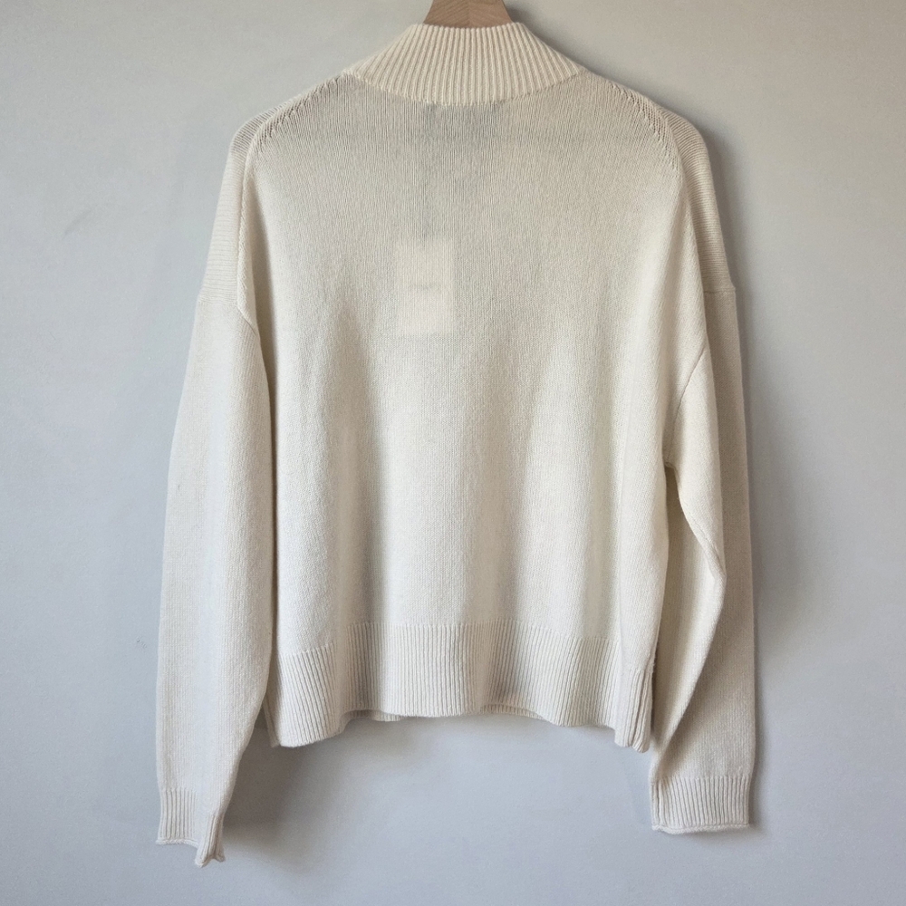 Theory Ivory Cashmere Lace Up Mock Neck Sweater Womens Size Medium - Picture 4 of 11